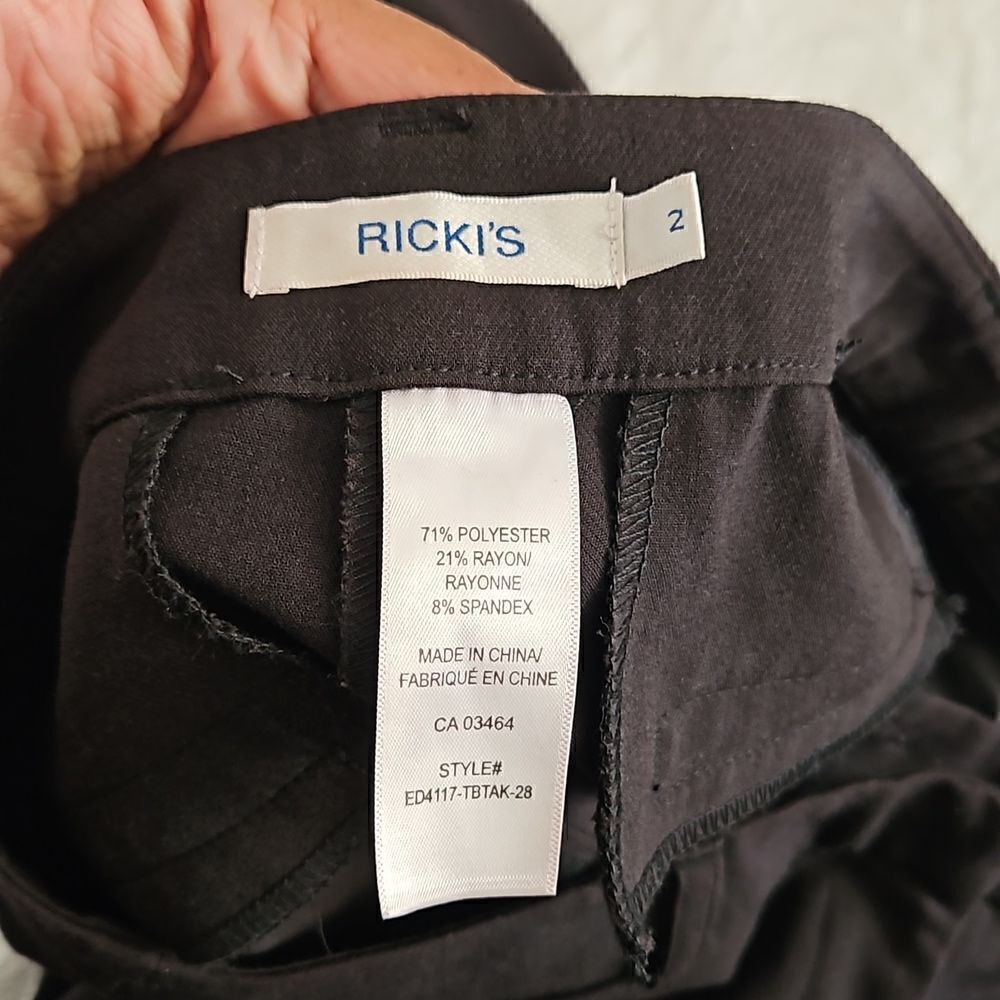 Ricki Ladies Ankle Length Dress Pants Size 2 Black - Picture 9 of 16